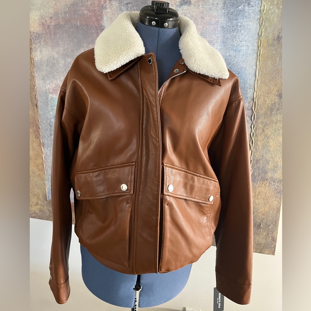 Stunning Kennth Cole New York Faux Leather Jacket - Picture 4 of 6